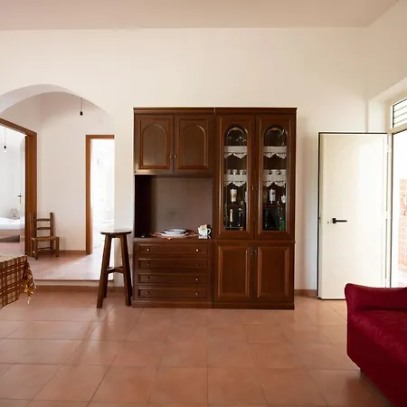 Mariposa Villa Oliena