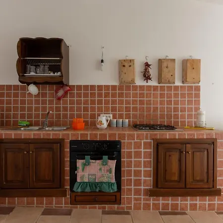 Mariposa Villa *