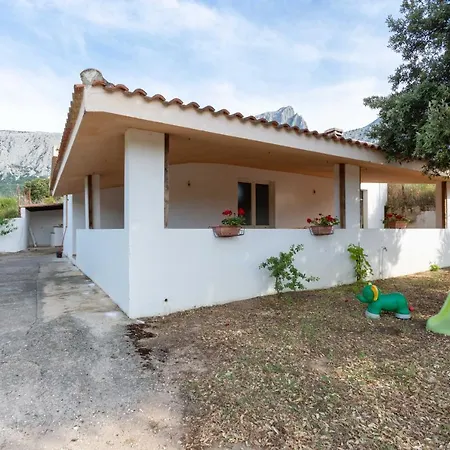 Mariposa * Oliena
